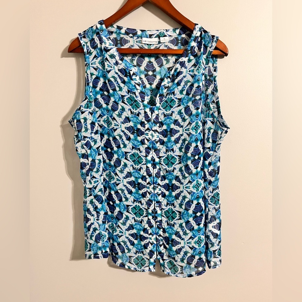 Liz Claiborne Blue Patterned Sleeveless Top